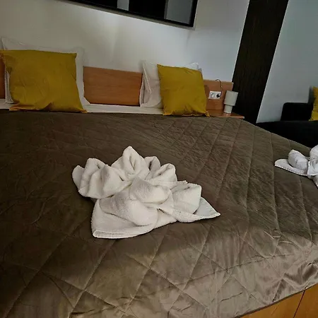 Aurora Appartement *